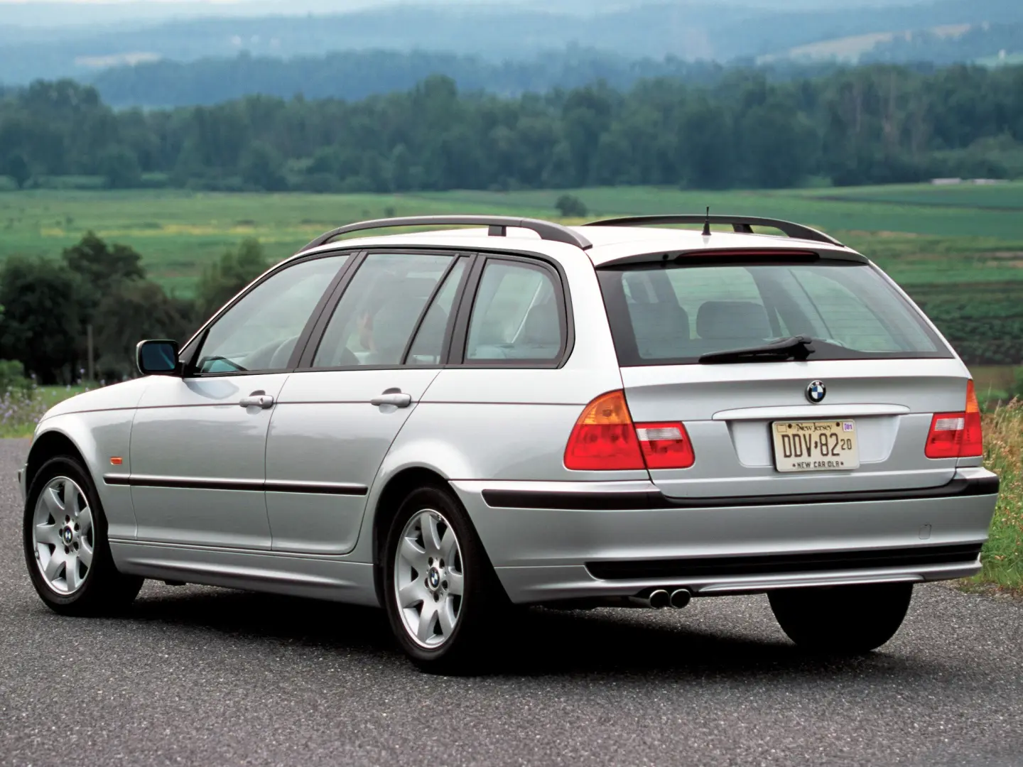 BMW 3 Serisi 3 Serisi Touring 320i Standart 0