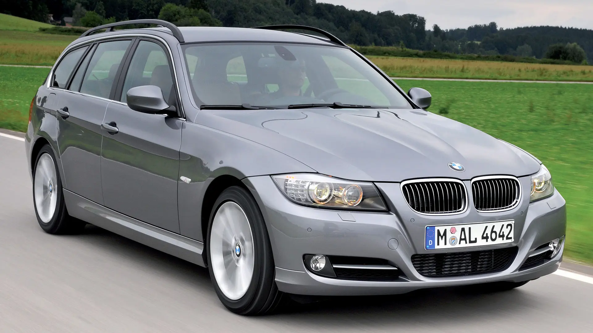 BMW 3 Serisi 3 Serisi Touring 325xi Standart 7