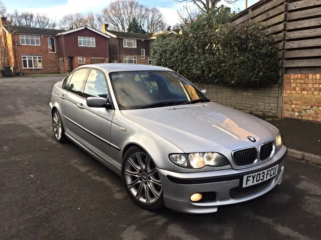 BMW 3 Serisi 3 Serisi Touring 330d xDrive Standart 7