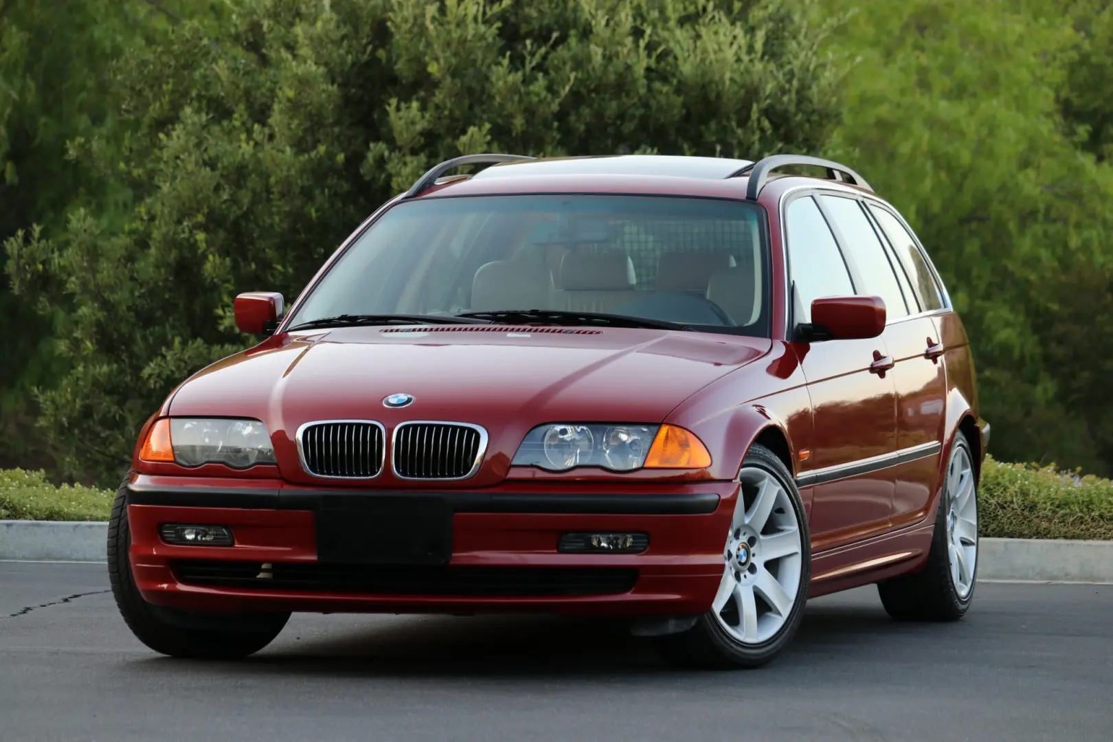 BMW 3 Serisi 3 Serisi Touring 330i Standart 7