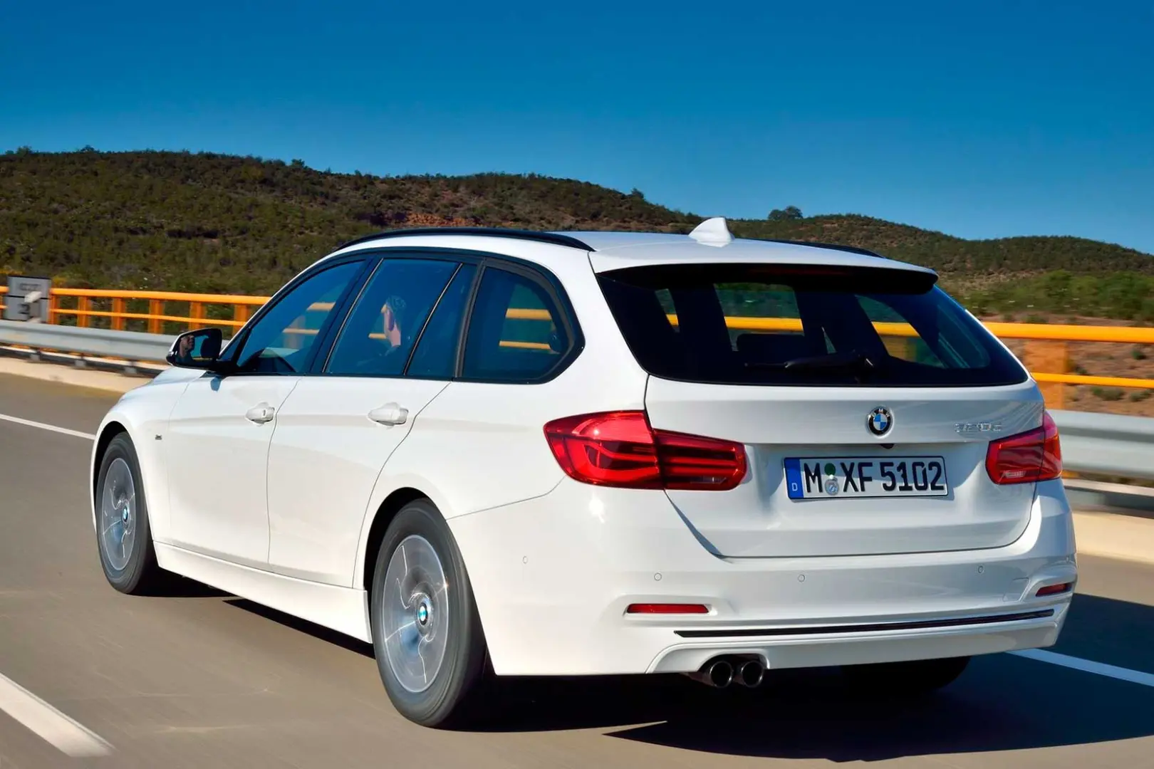 BMW 3 Serisi 3 Serisi Touring 330i Standart 5