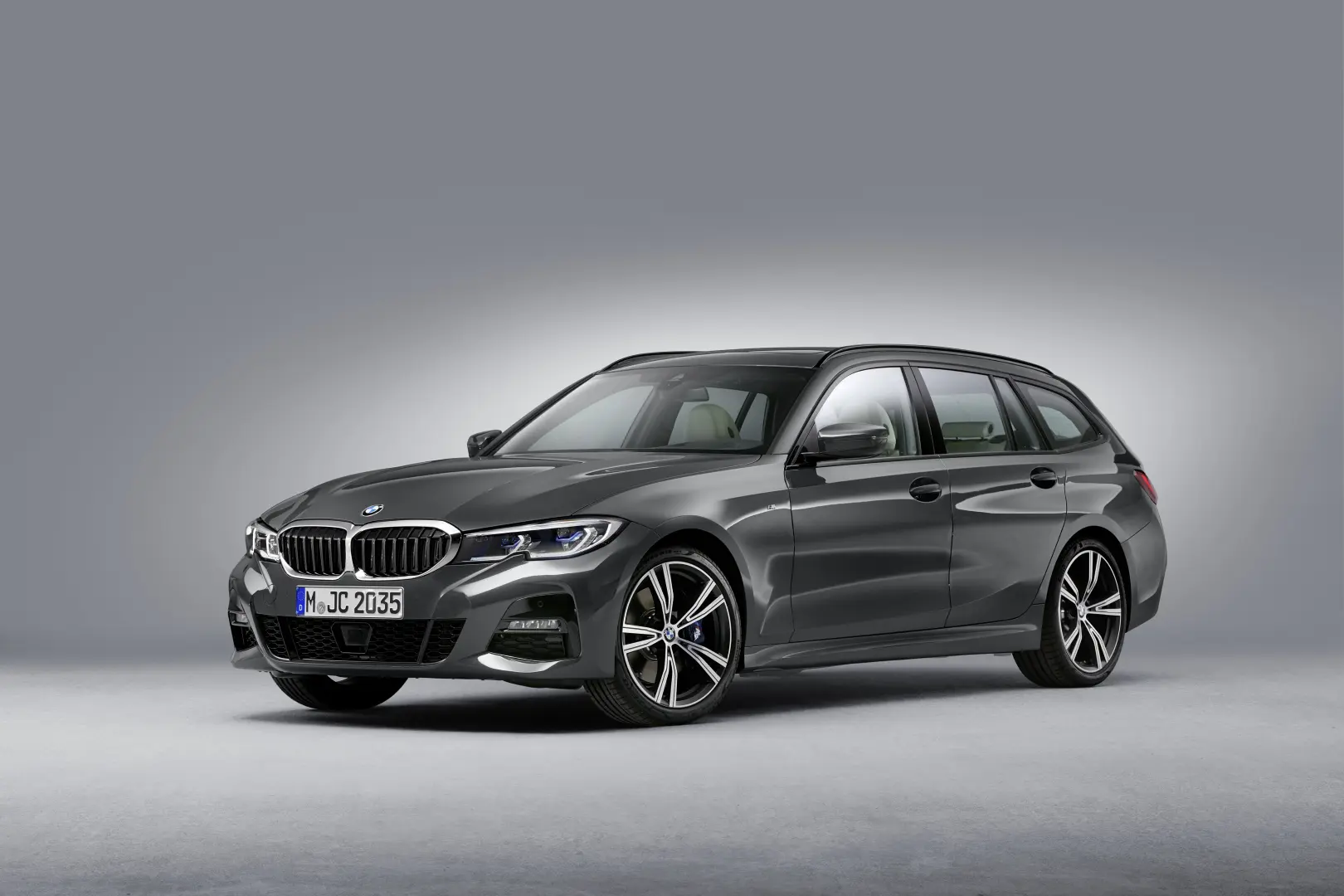 BMW 3 Serisi 3 Serisi Touring 330i Standart 2