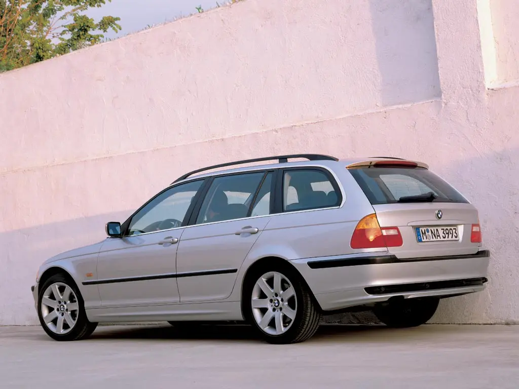 BMW 3 Serisi 3 Serisi Touring 330xi Standart 5