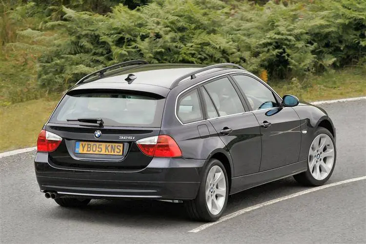 BMW 3 Serisi 3 Serisi Touring 320d Standart 2