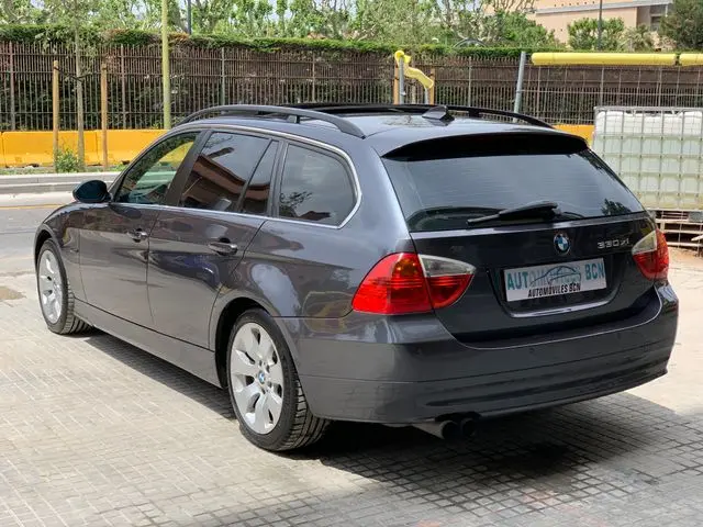 BMW 3 Serisi 3 Serisi Touring 330xi Standart 3