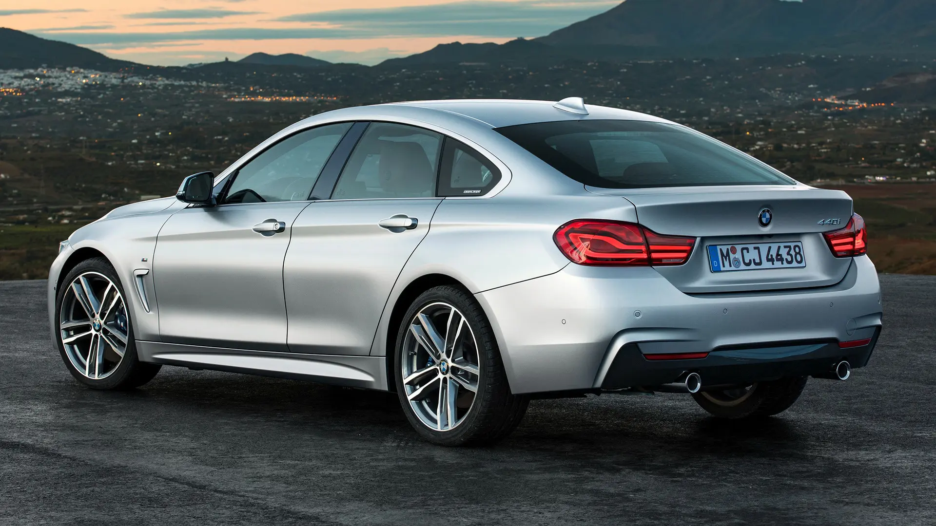 BMW 4 Serisi 4 Serisi 418d Ultimate M Sport 7