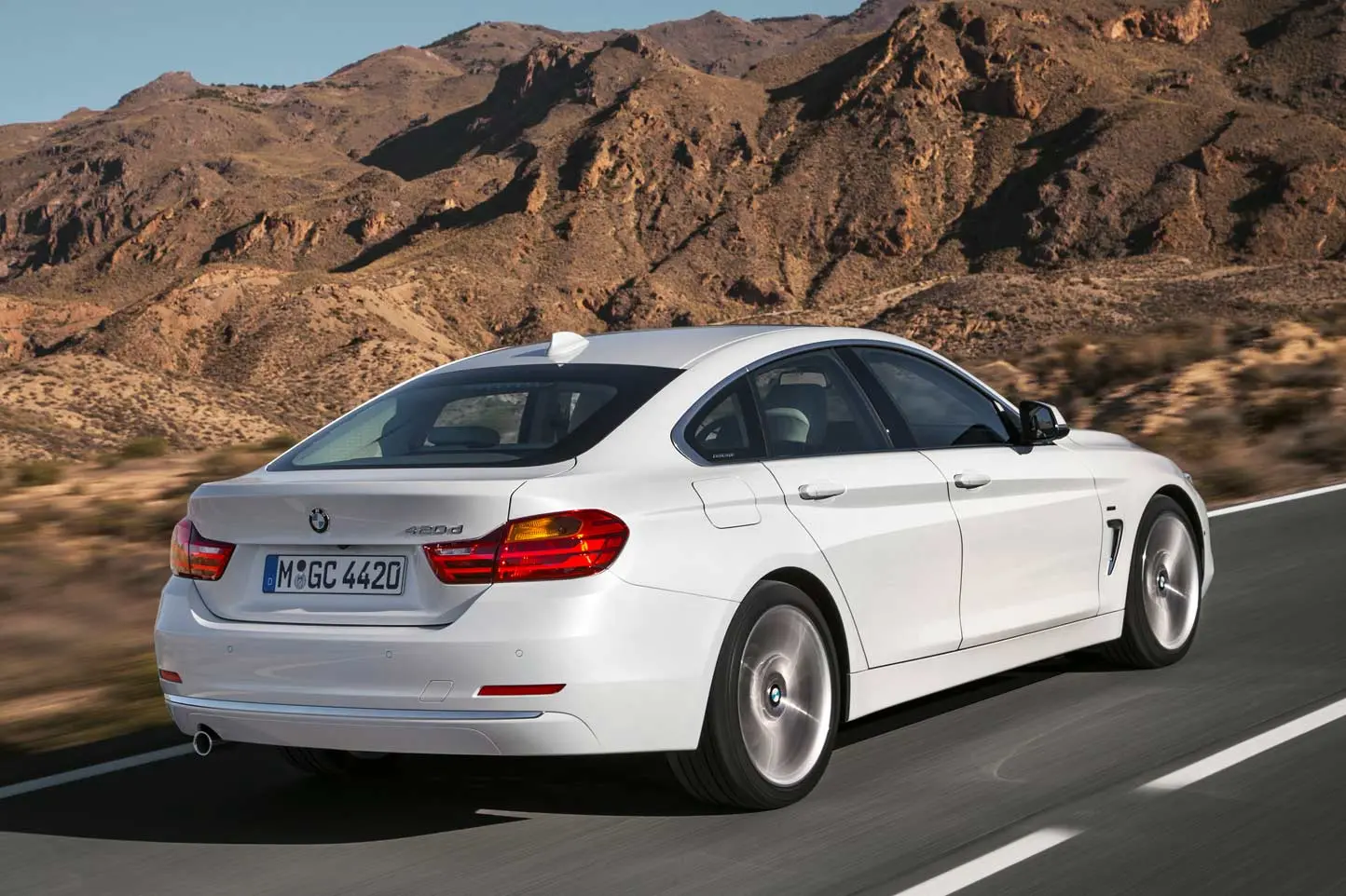 BMW 4 Serisi 4 Serisi 418d Pure 1