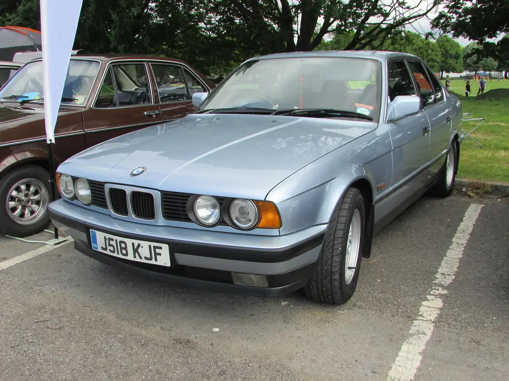 BMW 5 Serisi 5 Serisi 518i Standart 3