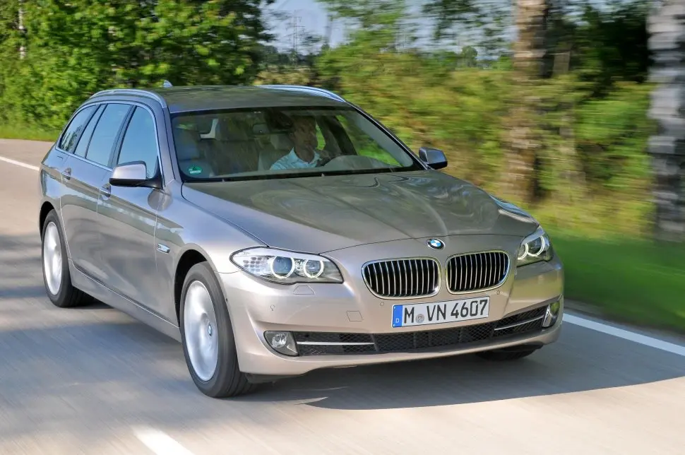 BMW 5 Serisi 5 Serisi 520d Comfort 2