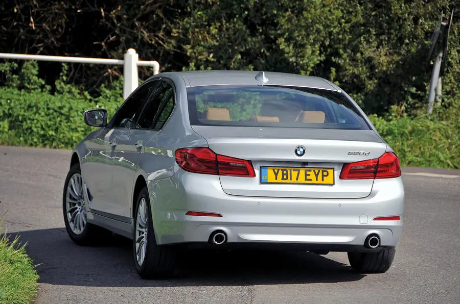 BMW 5 Serisi 5 Serisi 520d Executive Plus 4