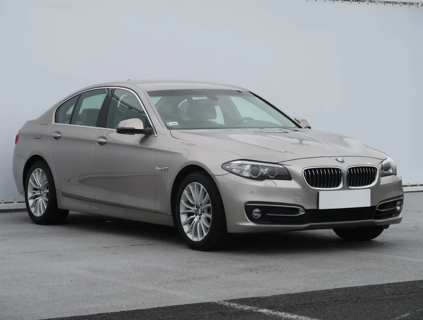 BMW 5 Serisi 5 Serisi 520d M Aerodinamik 0