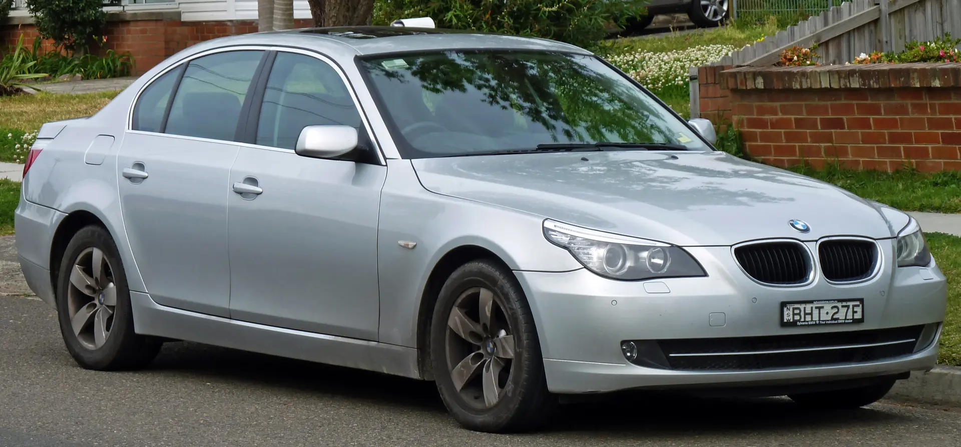 BMW 5 Serisi 5 Serisi 523i Standart 0