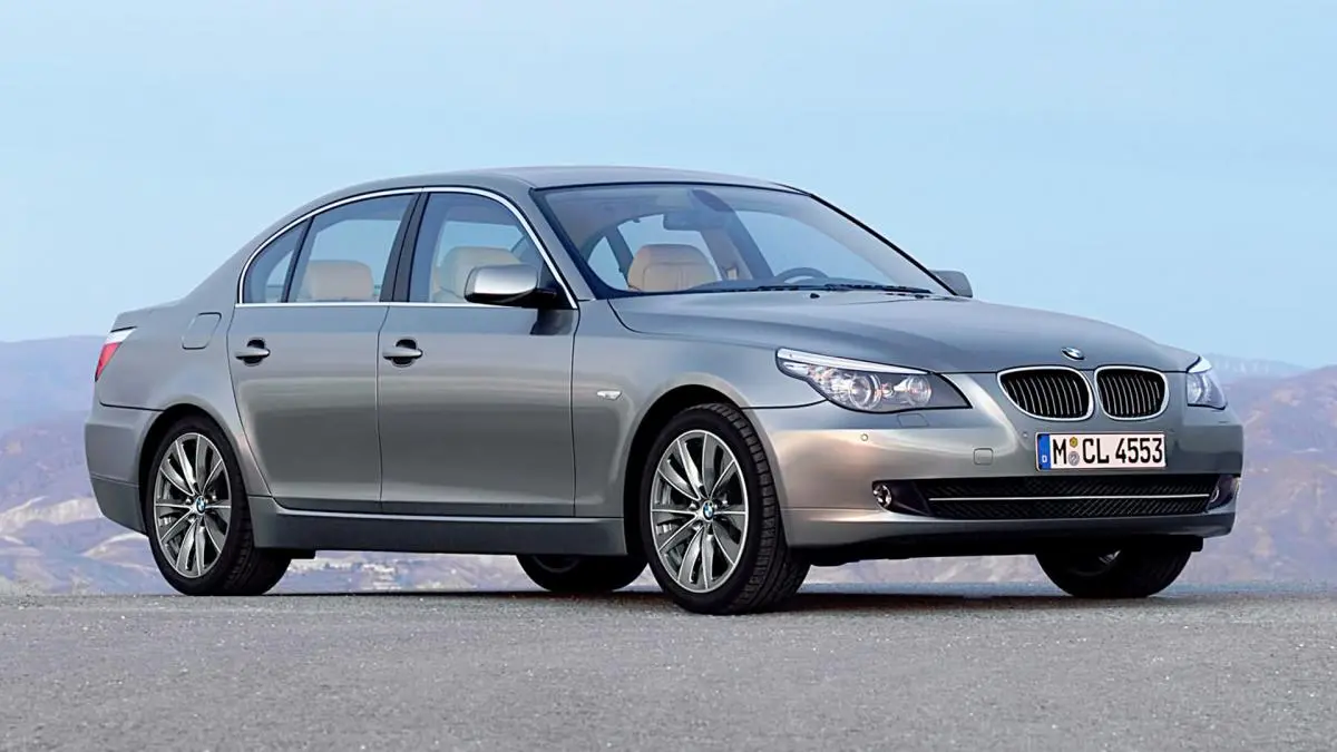 BMW 5 Serisi 5 Serisi 520d Premium 4