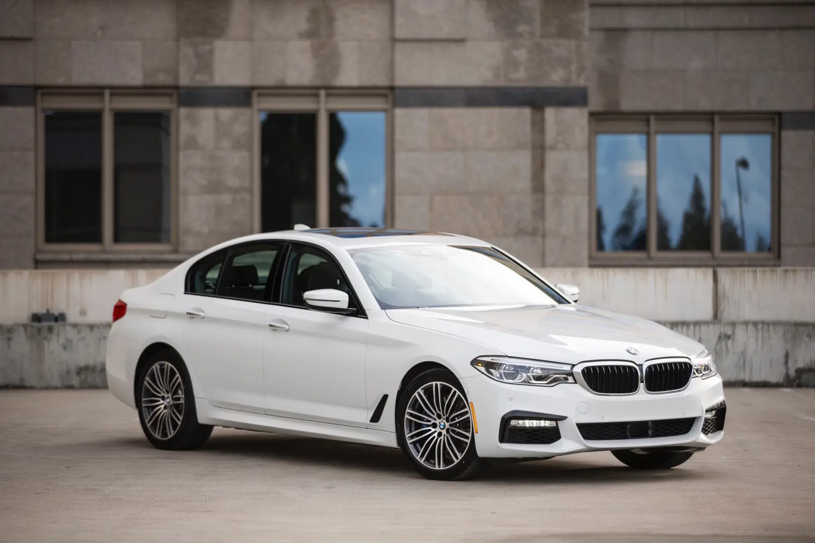 BMW 5 Serisi 5 Serisi 520d xDrive M Sport 1