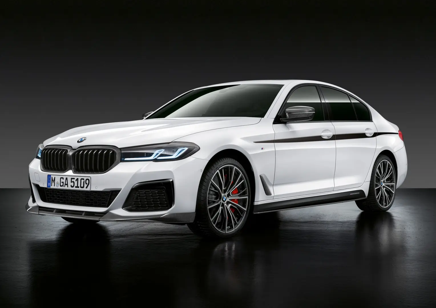 BMW 5 Serisi 5 Serisi M5 CS xDrive 0