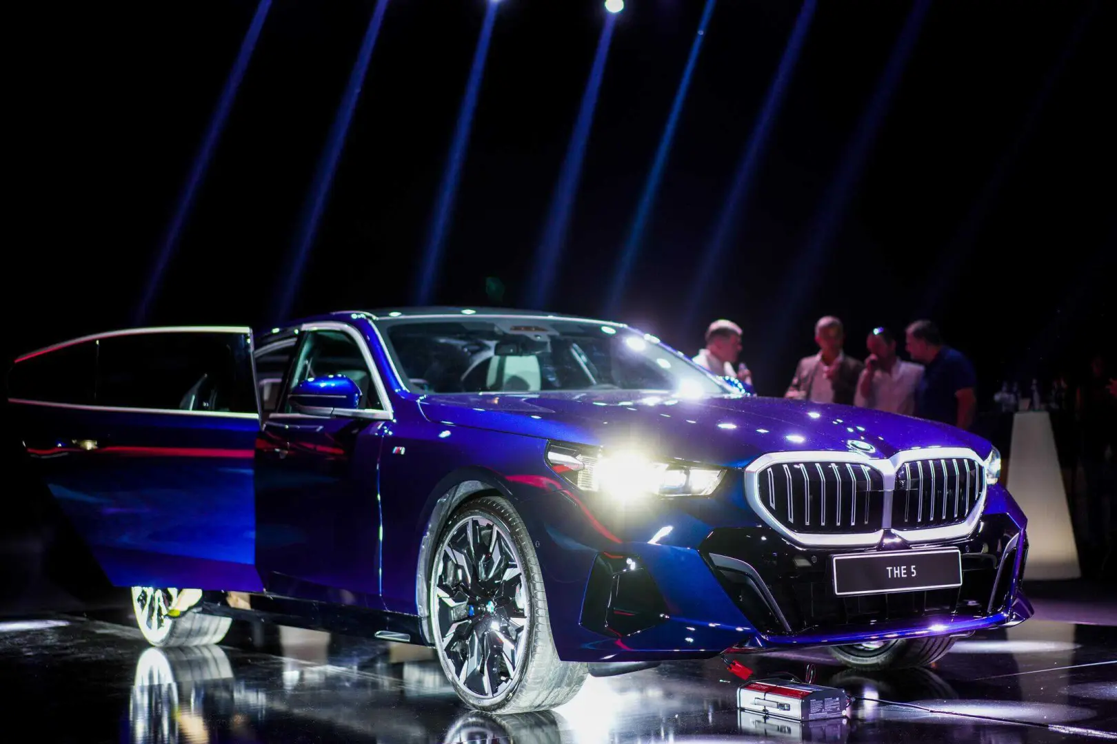 BMW 5 Serisi 5 Serisi 520d xDrive M Sport Mhev 4