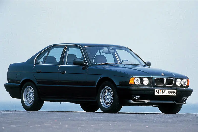 BMW 5 Serisi 5 Serisi 520i 24V Standart 4