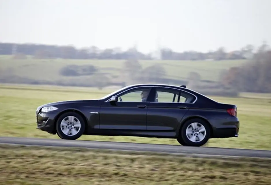 BMW 5 Serisi 5 Serisi 520i Business 2