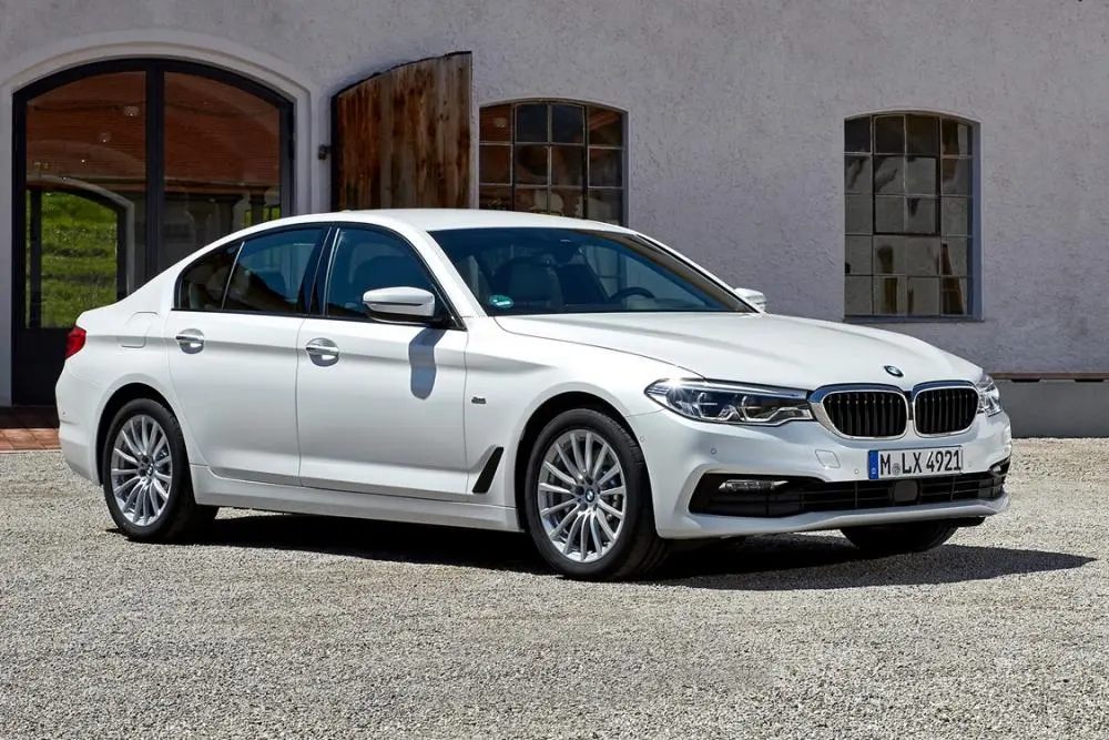 BMW 5 Serisi 5 Serisi 520i Luxury Line 4