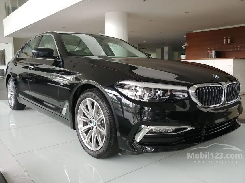 BMW 5 Serisi 5 Serisi 520i Luxury Line 4