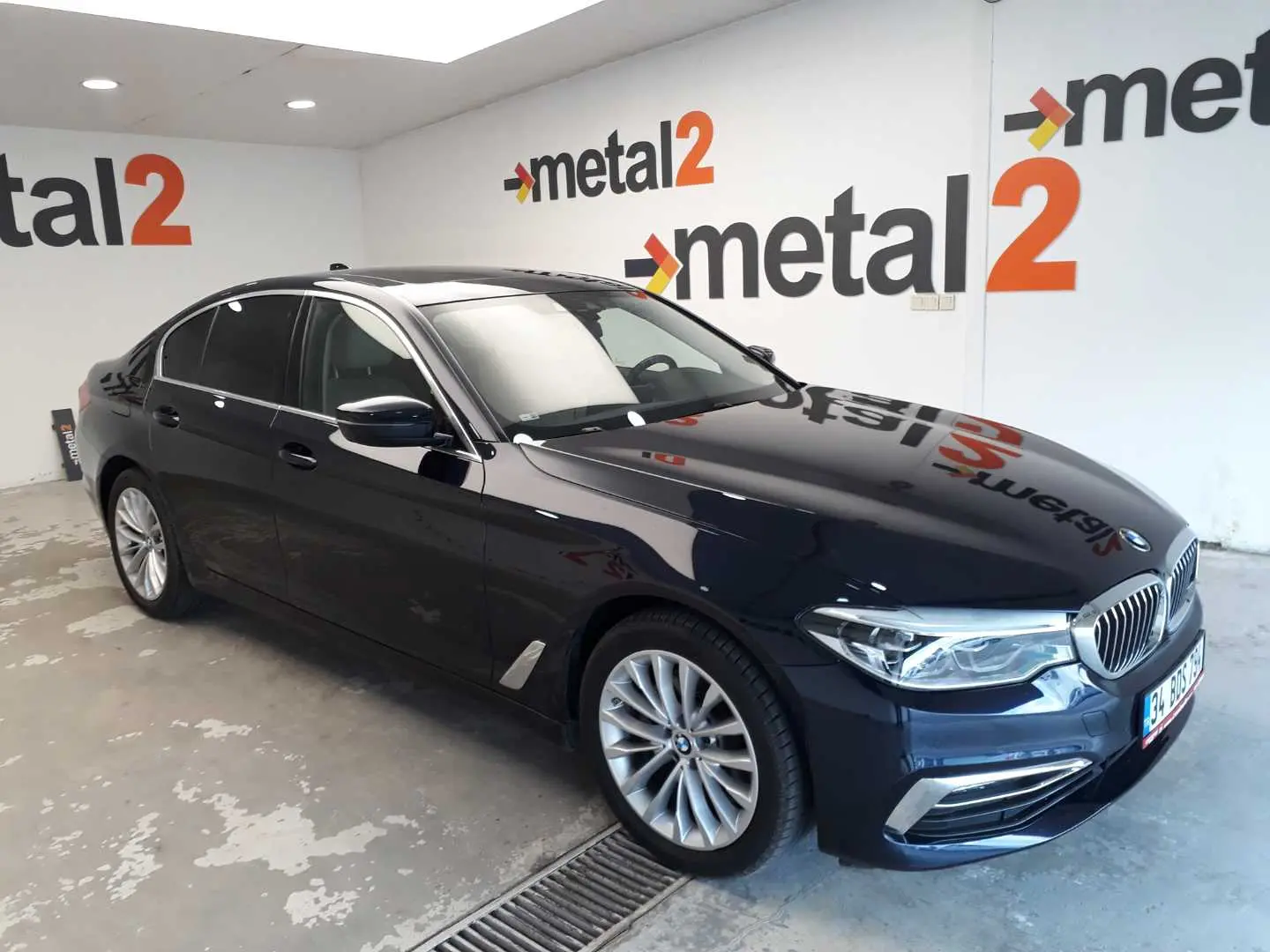 BMW 5 Serisi 5 Serisi 520i Special Edition Luxury 2