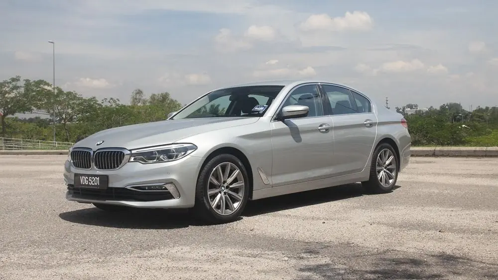 BMW 5 Serisi 5 Serisi 520i Special Edition Luxury 2