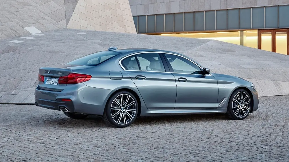 BMW 5 Serisi 5 Serisi 520i Special Edition Luxury 3
