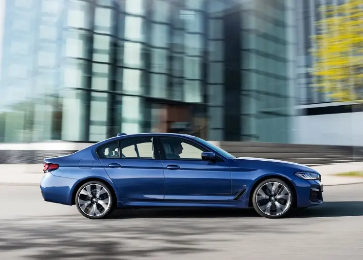 BMW 5 Serisi 5 Serisi 520i Special Edition M Sport 5