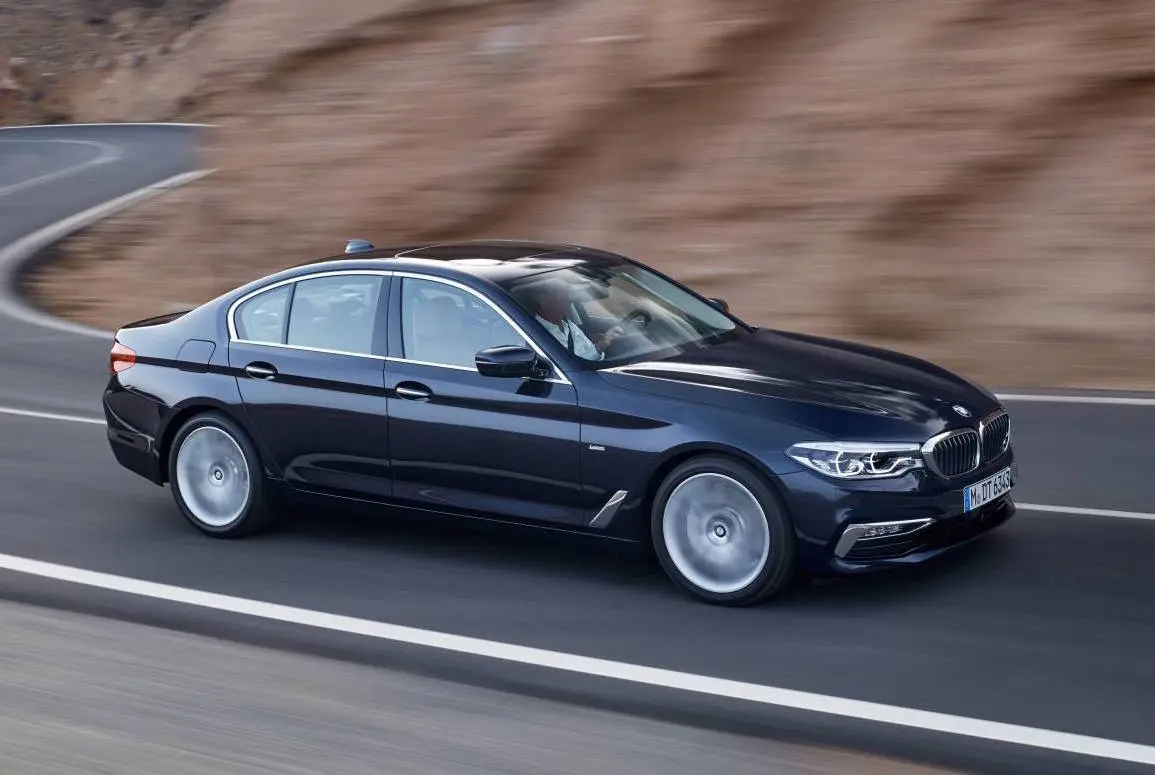 BMW 5 Serisi 5 Serisi 520i Luxury Line 5