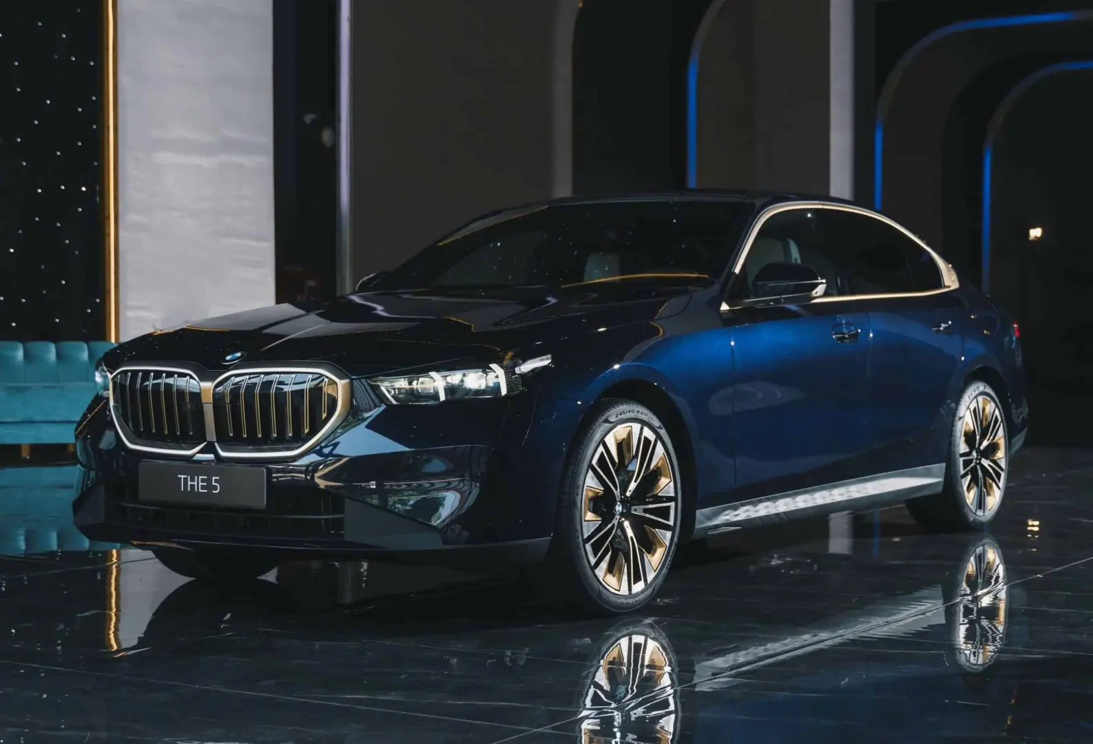BMW 5 Serisi 5 Serisi 520i Standart 2