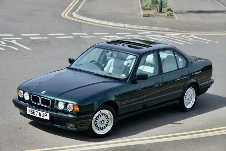 BMW 5 Serisi 5 Serisi 520i Standart 1