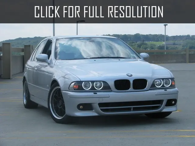 BMW 5 Serisi 5 Serisi 520i Standart 6