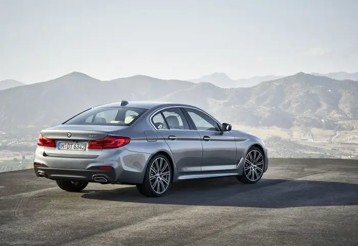 BMW 5 Serisi 5 Serisi 520i Ultimate Luxury 3