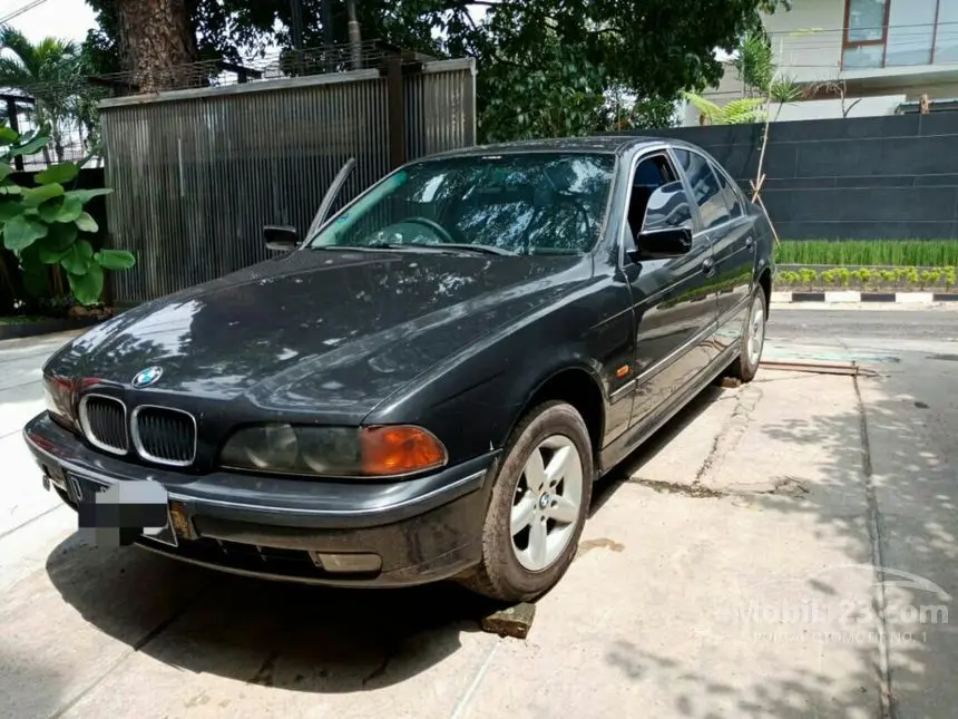 BMW 5 Serisi 5 Serisi 523i Standart 4