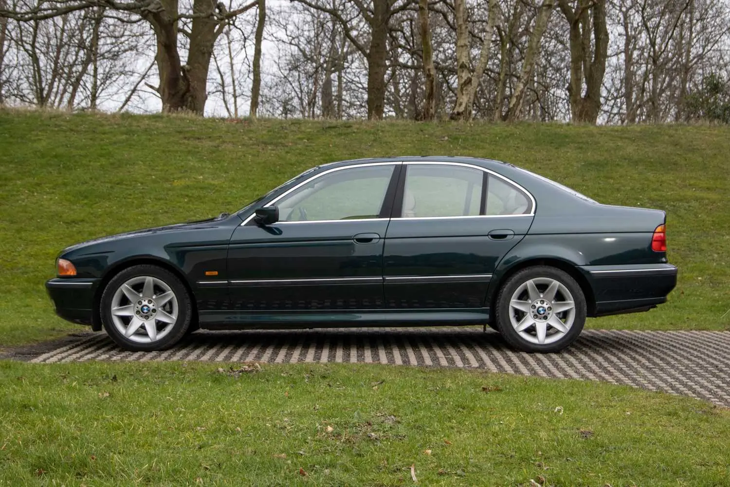 BMW 5 Serisi 5 Serisi 523i Standart 4