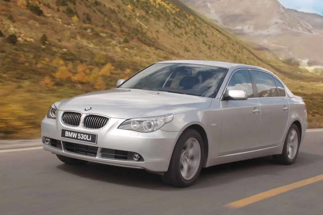 BMW 5 Serisi 5 Serisi 523i Standart 3