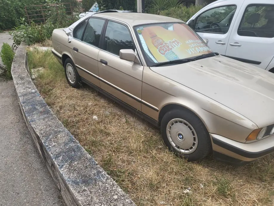 BMW 5 Serisi 5 Serisi 524td Standart 6