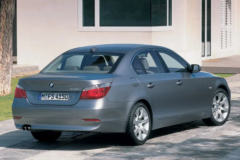 BMW 5 Serisi 5 Serisi 525d Standart 1