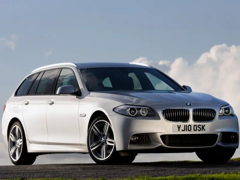 BMW 5 Serisi 5 Serisi 525d Standart 7