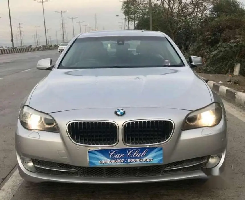 BMW 5 Serisi 5 Serisi 525d Standart 6