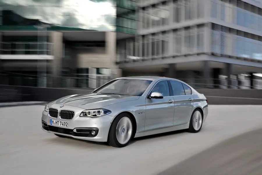 BMW 5 Serisi 5 Serisi 525d xDrive Executive 2