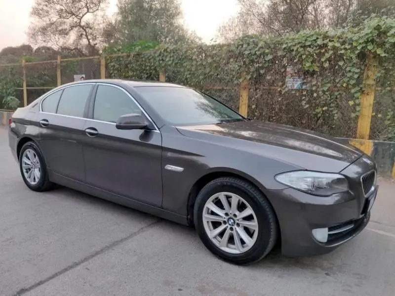 BMW 5 Serisi 5 Serisi 525d xDrive Luxury Line 5