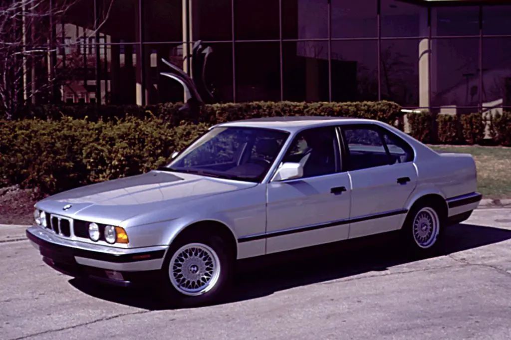 BMW 5 Serisi 5 Serisi 525i 24V Standart 3