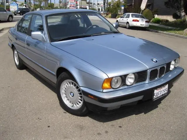 BMW 5 Serisi 5 Serisi 525i 24V Standart 4