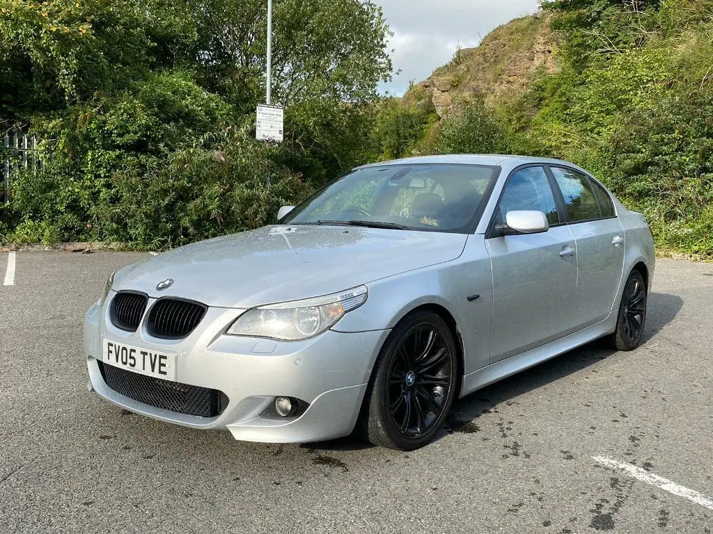 BMW 5 Serisi 5 Serisi 525i Standart 1