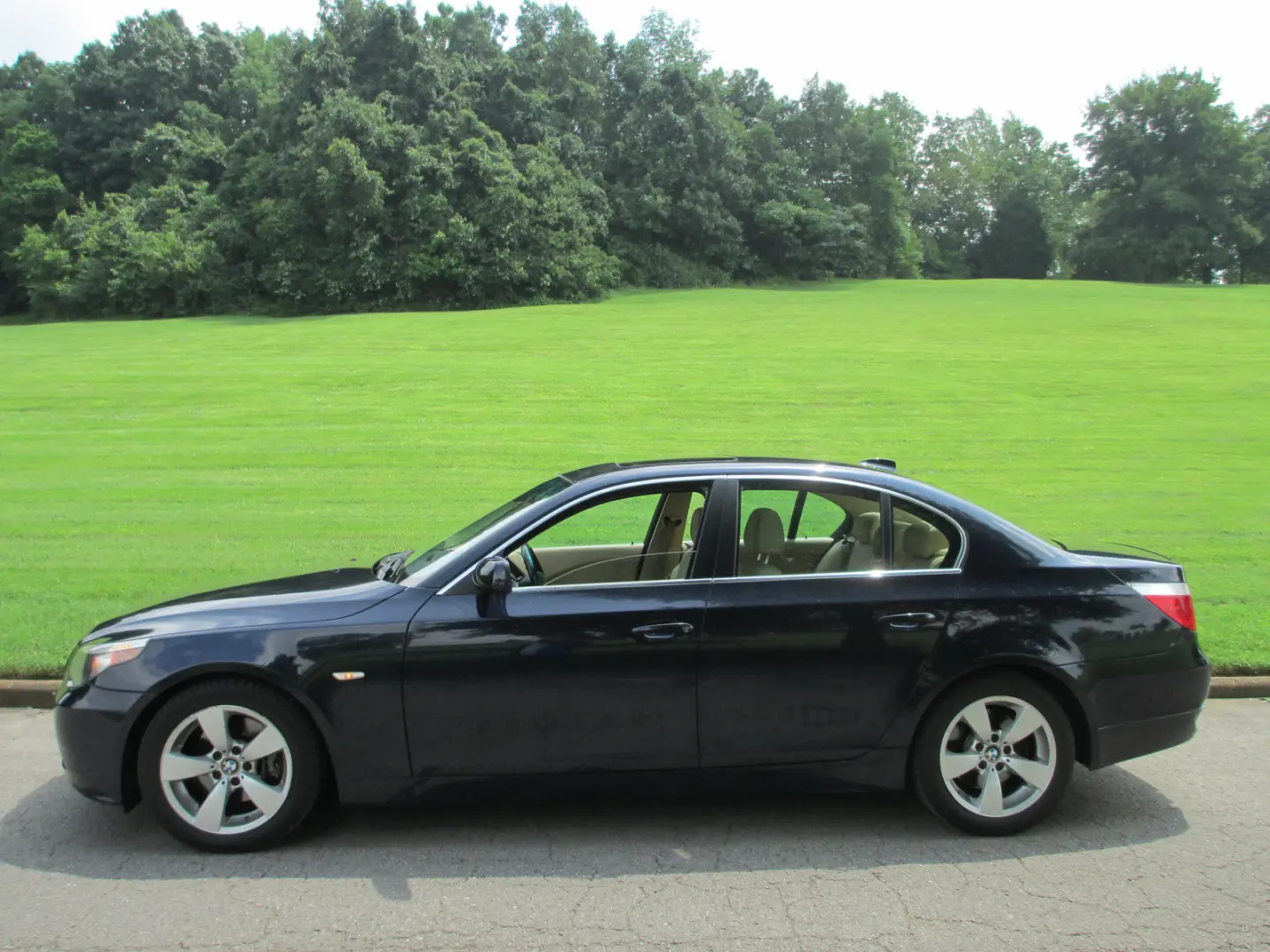 BMW 5 Serisi 5 Serisi 525i xDrive Standart 1