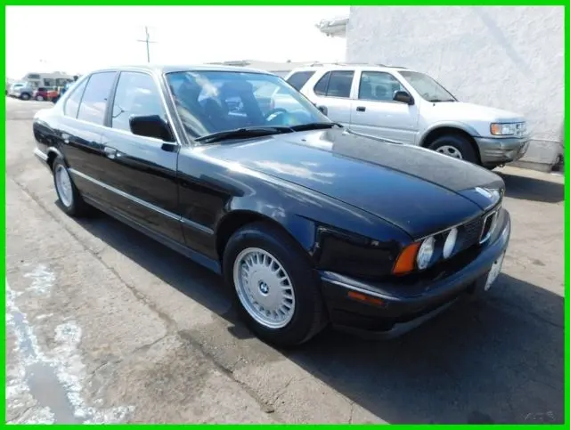 BMW 5 Serisi 5 Serisi 525ix 24V Standart 5