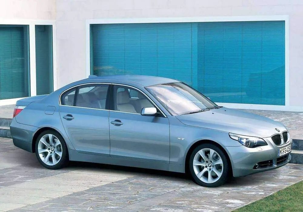 BMW 5 Serisi 5 Serisi 525xd Standart 2