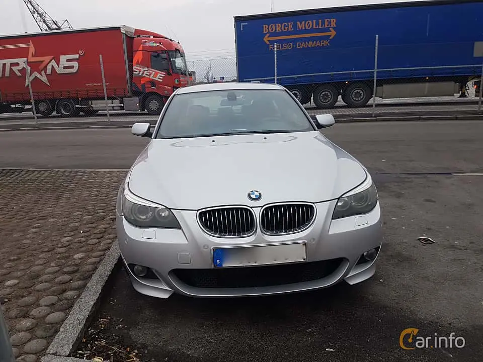 BMW 5 Serisi 5 Serisi 525xd Standart 5