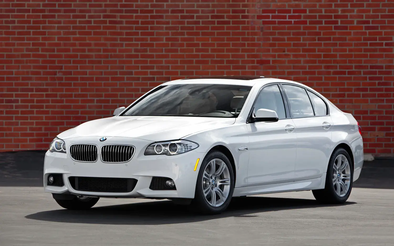 BMW 5 Serisi 5 Serisi 528i xDrive Standart 5